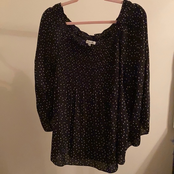 Max Studio polka dot top - Picture 1 of 3
